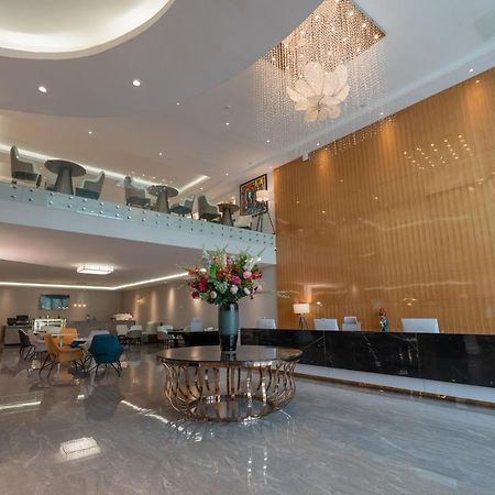 Stay Easy Plus Hotel Адис Абеба Екстериор снимка