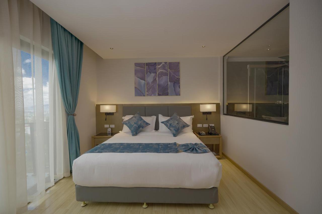 Stay Easy Plus Hotel Адис Абеба Екстериор снимка