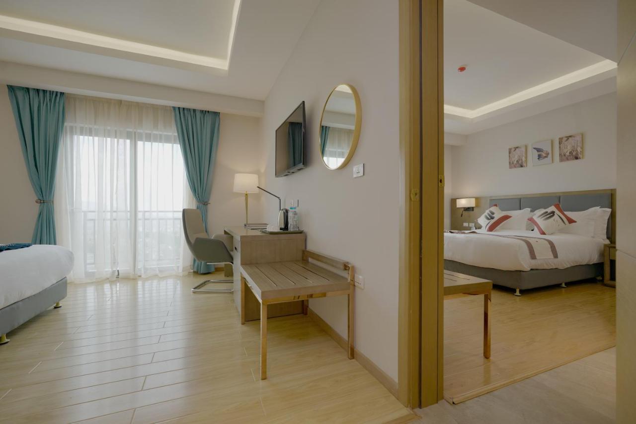Stay Easy Plus Hotel Адис Абеба Екстериор снимка