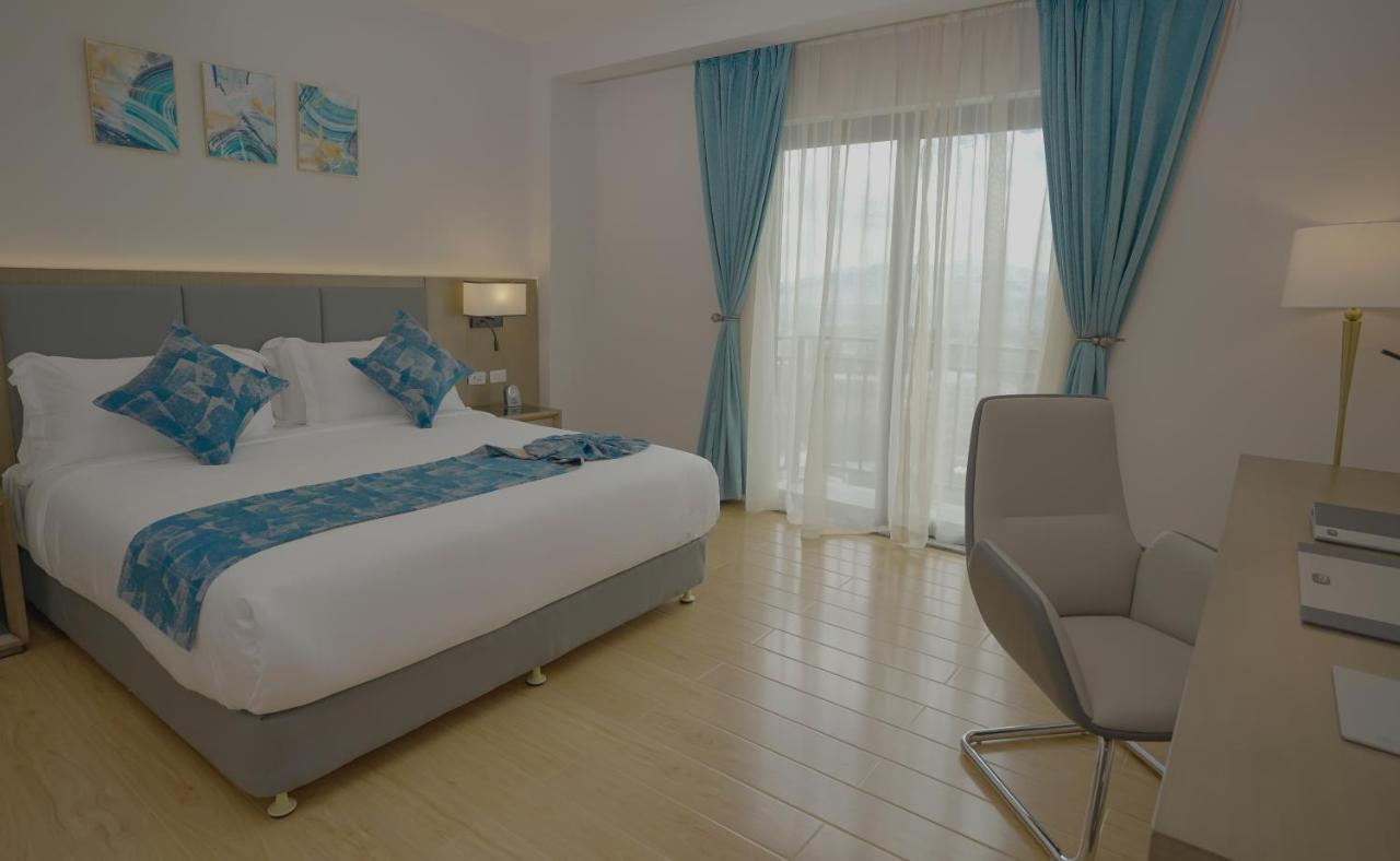 Stay Easy Plus Hotel Адис Абеба Екстериор снимка