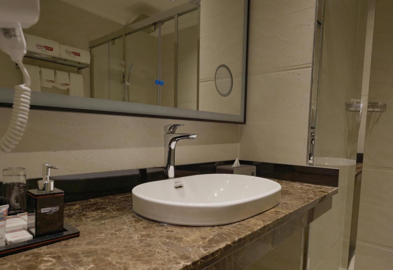 Stay Easy Plus Hotel Адис Абеба Екстериор снимка