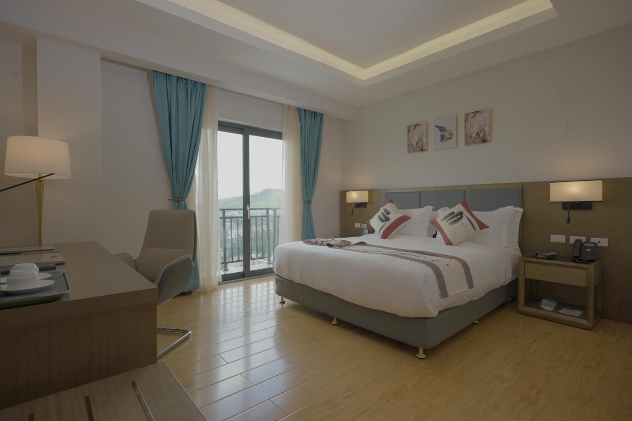 Stay Easy Plus Hotel Адис Абеба Екстериор снимка